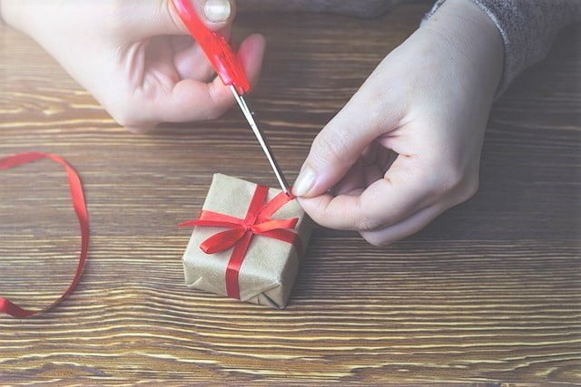 Gift wrapping - Bucks County Beacon - A Grinchy Idea, a Dickens of a Christmas, Gloria and a Solution for Pesky Inlaws