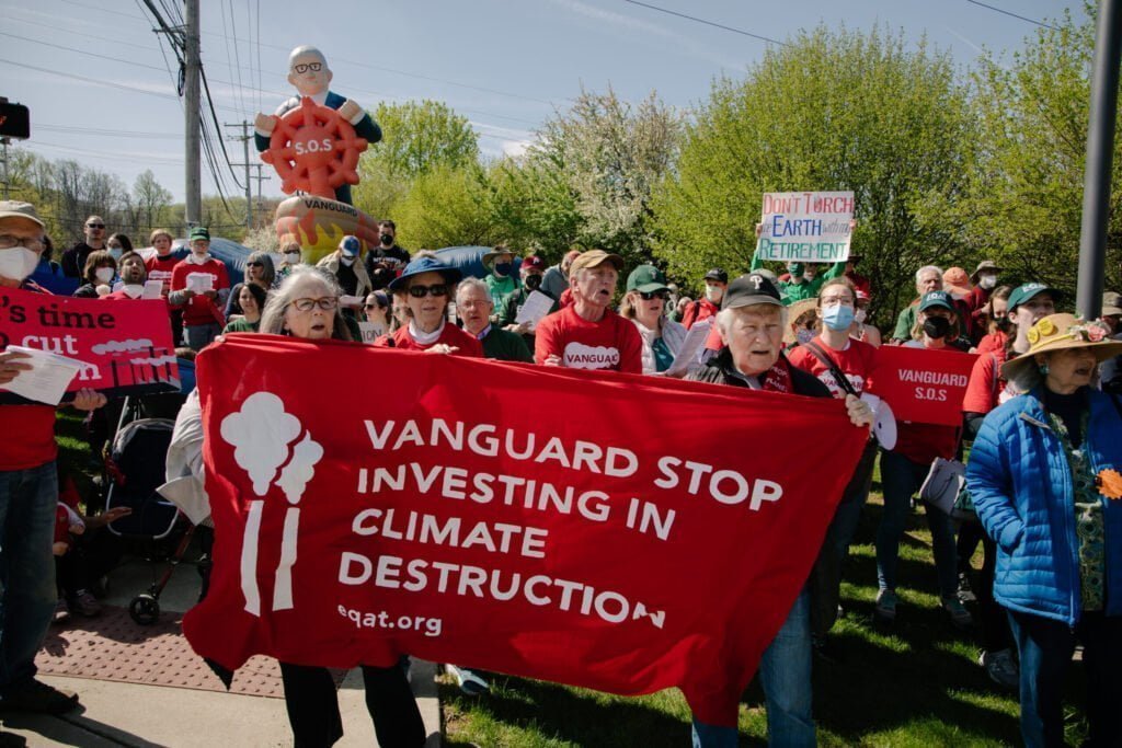 Vanguard HQ 4.22.22 Rachael Warriner 04 1 scaled 1 - Bucks County Beacon - Vanguard Deserves Coal This Christmas for Prioritizing Climate-Destroying Profits Over the Planet
