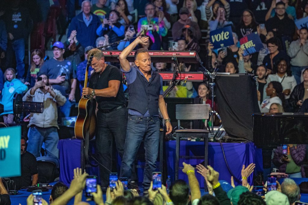 Bruce Bye - Bucks County Beacon - Photo Essay: Bruce Springsteen, Barack Obama and John Legend Headline Philadelphia Rally at Temple University’s Liacouras Center