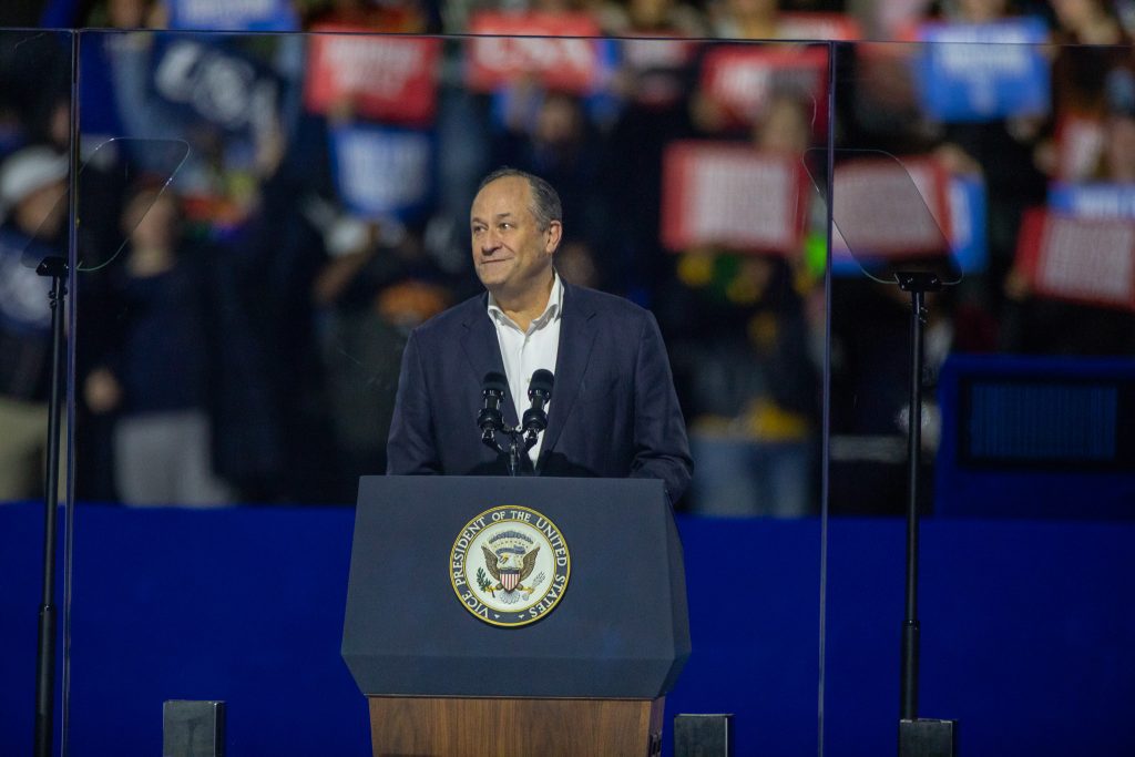 Kamala Rally Philadelphia 11 4 2467 - Bucks County Beacon - Photo Essay: Kamala Harris Makes Final Plea to Voters on the Steps of the Philadelphia Art Museum