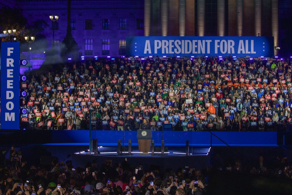 Kamala Rally Philadelphia 11 4 2491 - Bucks County Beacon - Photo Essay: Kamala Harris Makes Final Plea to Voters on the Steps of the Philadelphia Art Museum