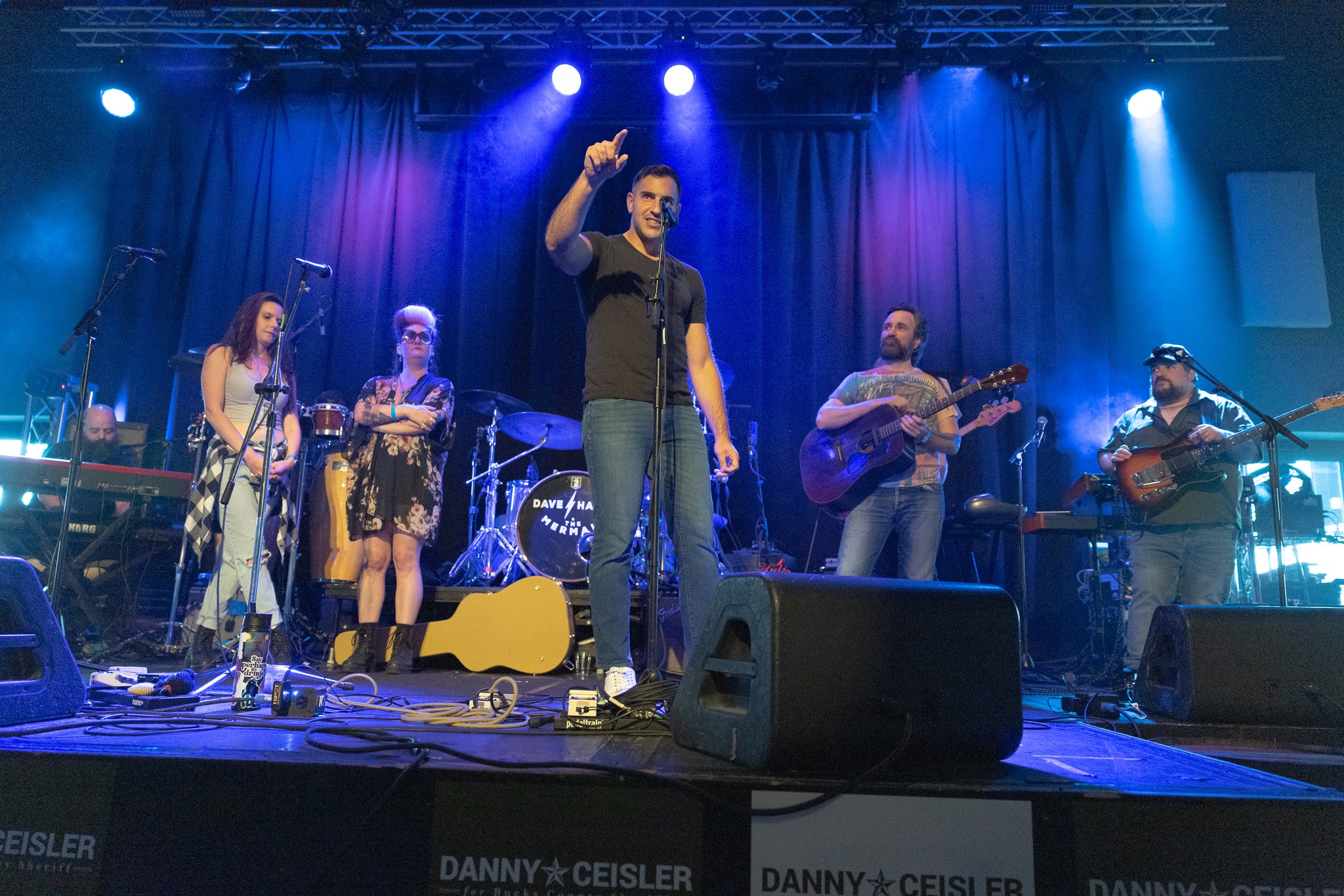 Danny Ceisler Labor Day Lead - Bucks County Beacon - Photo Essay: Bucks County Democratic Sheriff Candidate Danny Ceisler Rocks Labor Day Fundraiser with Local Music Legends