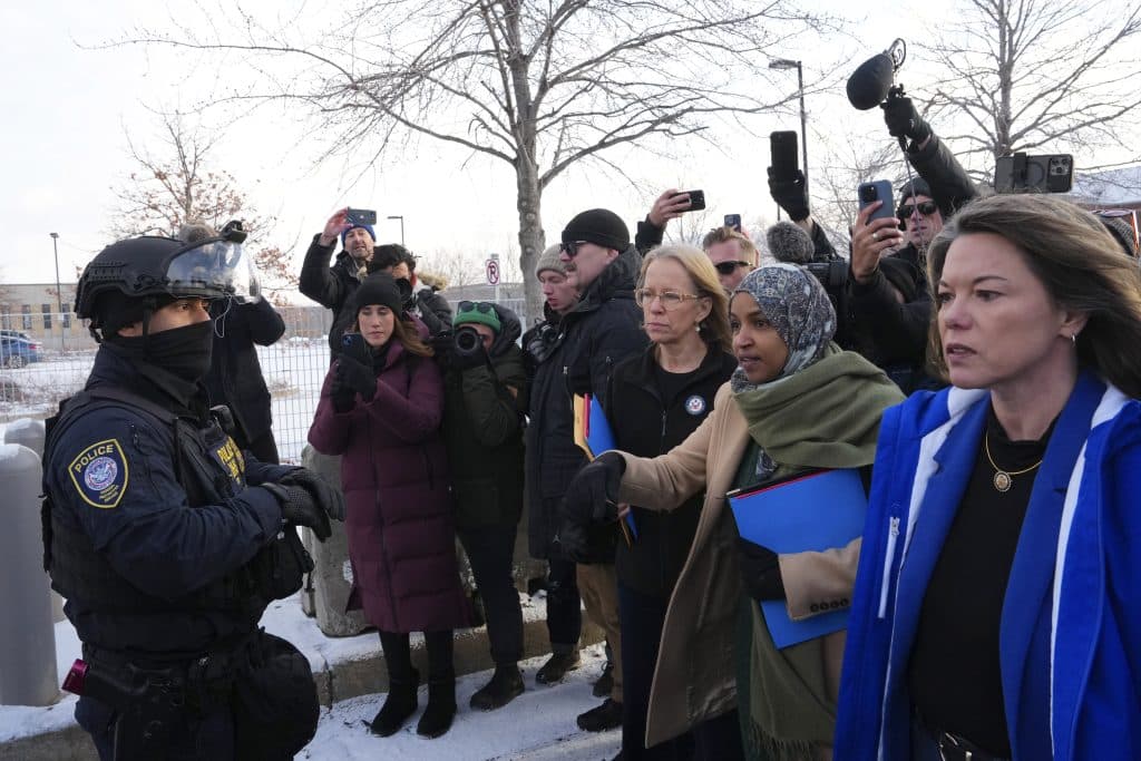 ICE Protest Minneapolis - Bucks County Beacon - Anti-ICE Nationwide Protests in Photos