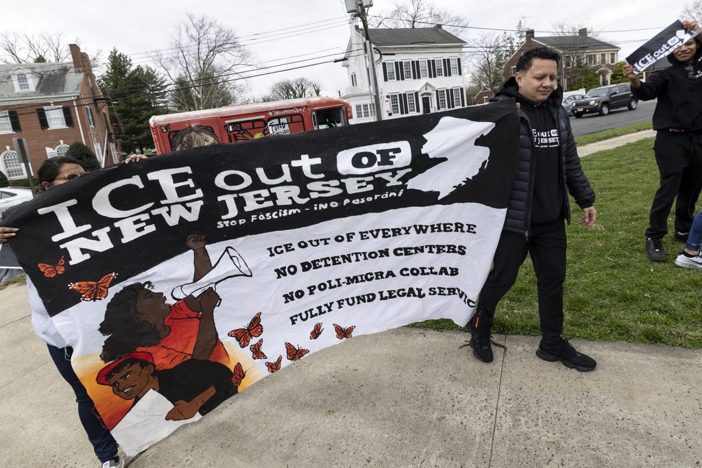 ICE Out of NJ - Bucks County Beacon - Inside the Network Helping New Jersey Immigrants During Trump's Mass Deportation Effort