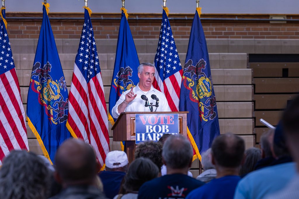 Harvie Reponds Rally - Bucks County Beacon - Governor Josh Shapiro, Representatives Madeleine Dean and Hakeem Jeffries Headline Bucks County Rally for Bob Harvie