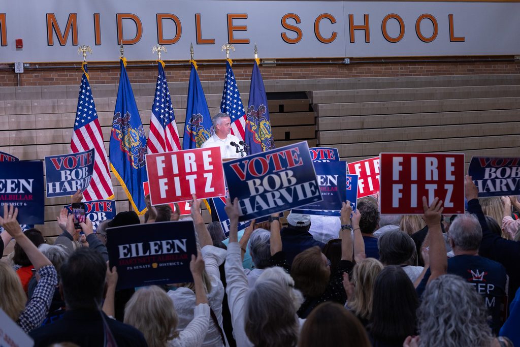 Harvie Speaks at Rally - Bucks County Beacon - Governor Josh Shapiro, Representatives Madeleine Dean and Hakeem Jeffries Headline Bucks County Rally for Bob Harvie